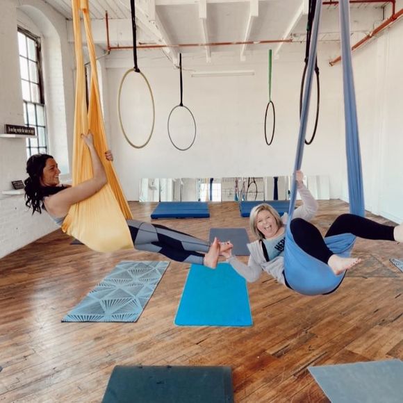 Meet your Posher, Kenadi - Picture 1 of 1